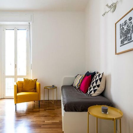Appartement Primopiano - Giambellino à Milan Extérieur photo
