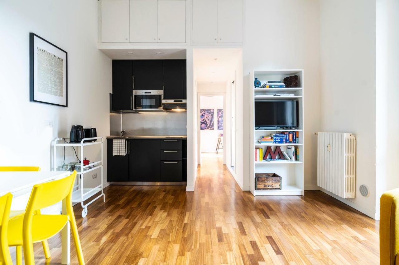 Appartement Primopiano - Giambellino à Milan Extérieur photo