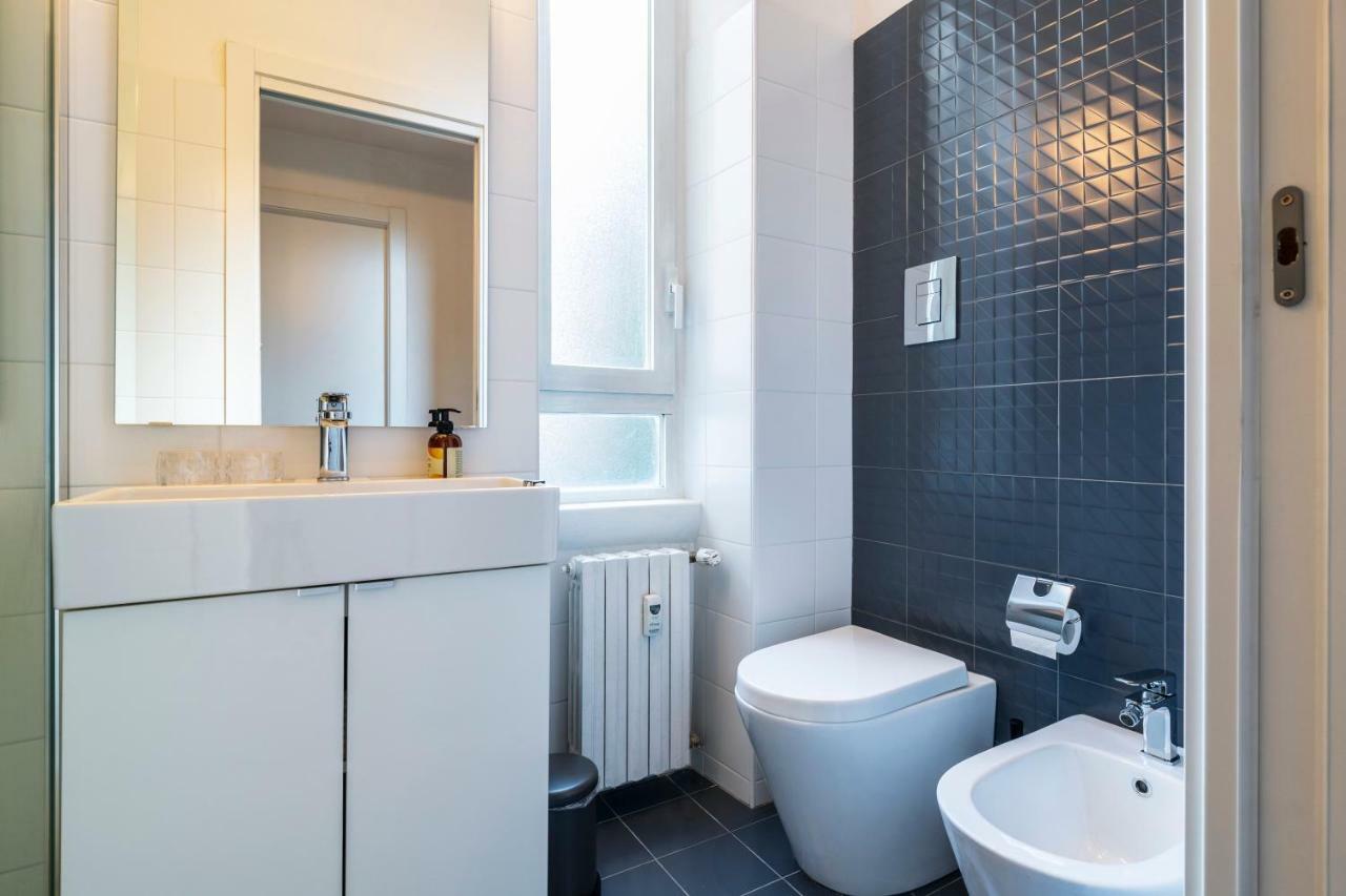 Appartement Primopiano - Giambellino à Milan Extérieur photo